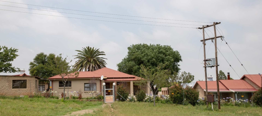 18 Bedroom Property for Sale in Heilbron Free State